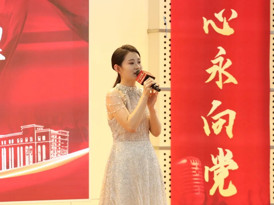 三等獎(jiǎng)：七分會(huì)王越駿《夜空中最亮的星》